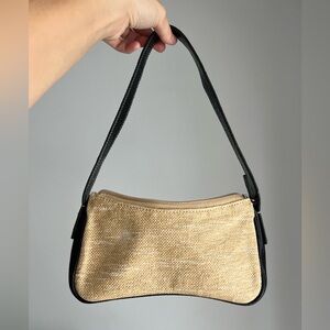 Vintage Y2K Black and Tan Tommy Hilfiger Shoulder bag.